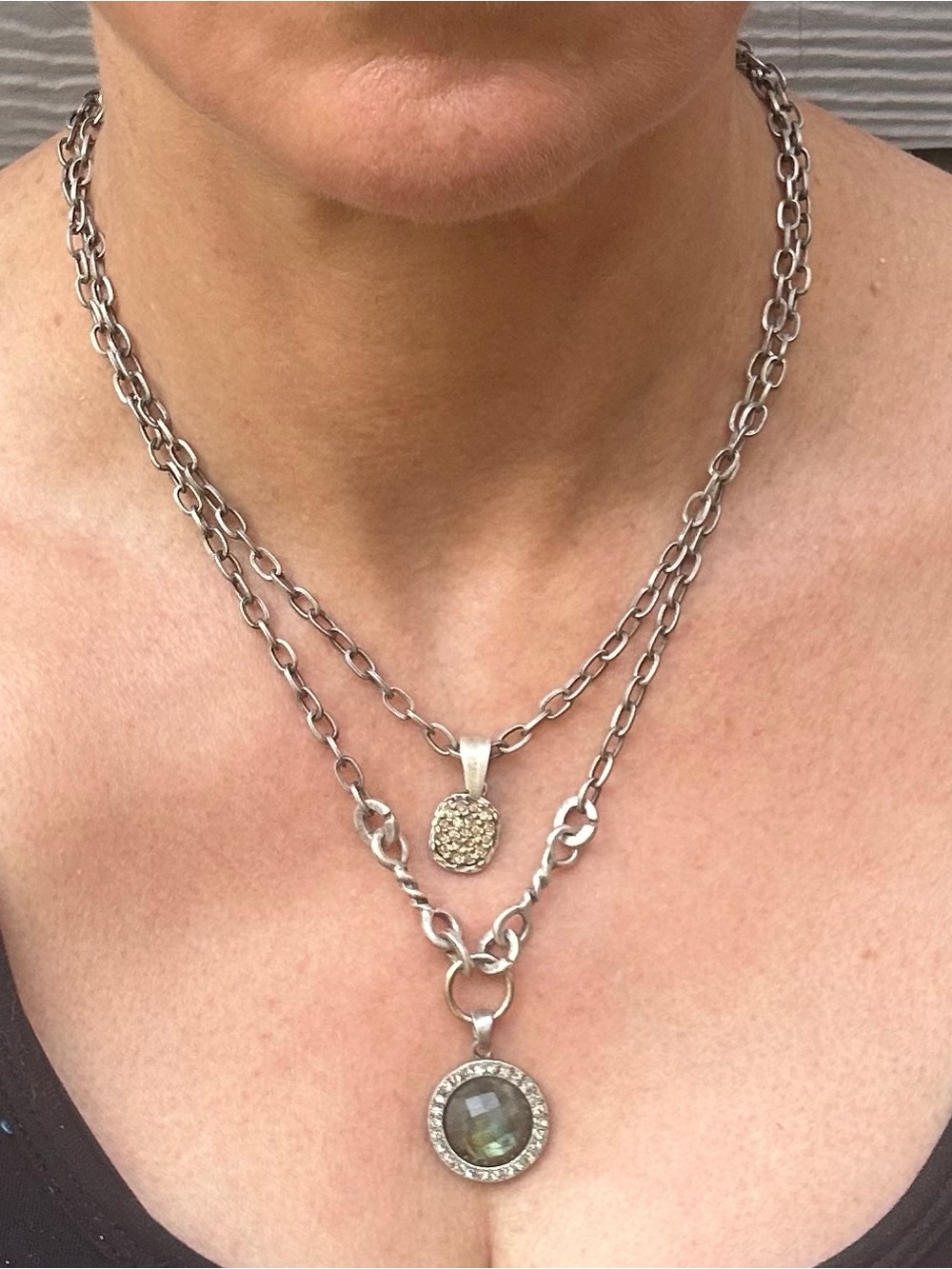 NWOT Tat 2 Layered Antique Silver Necklace with Labradorite Pendant